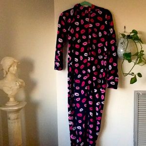 Hooded soft zip up footie pajamas